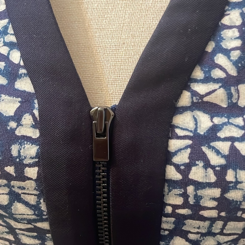 EUC Tory Burch Womens Geometric Print ZIP Front Ponte Dress Blue Size Xsmall - Picture 5 of 13